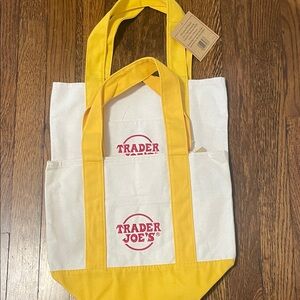 Trader’s Joe mini tote set